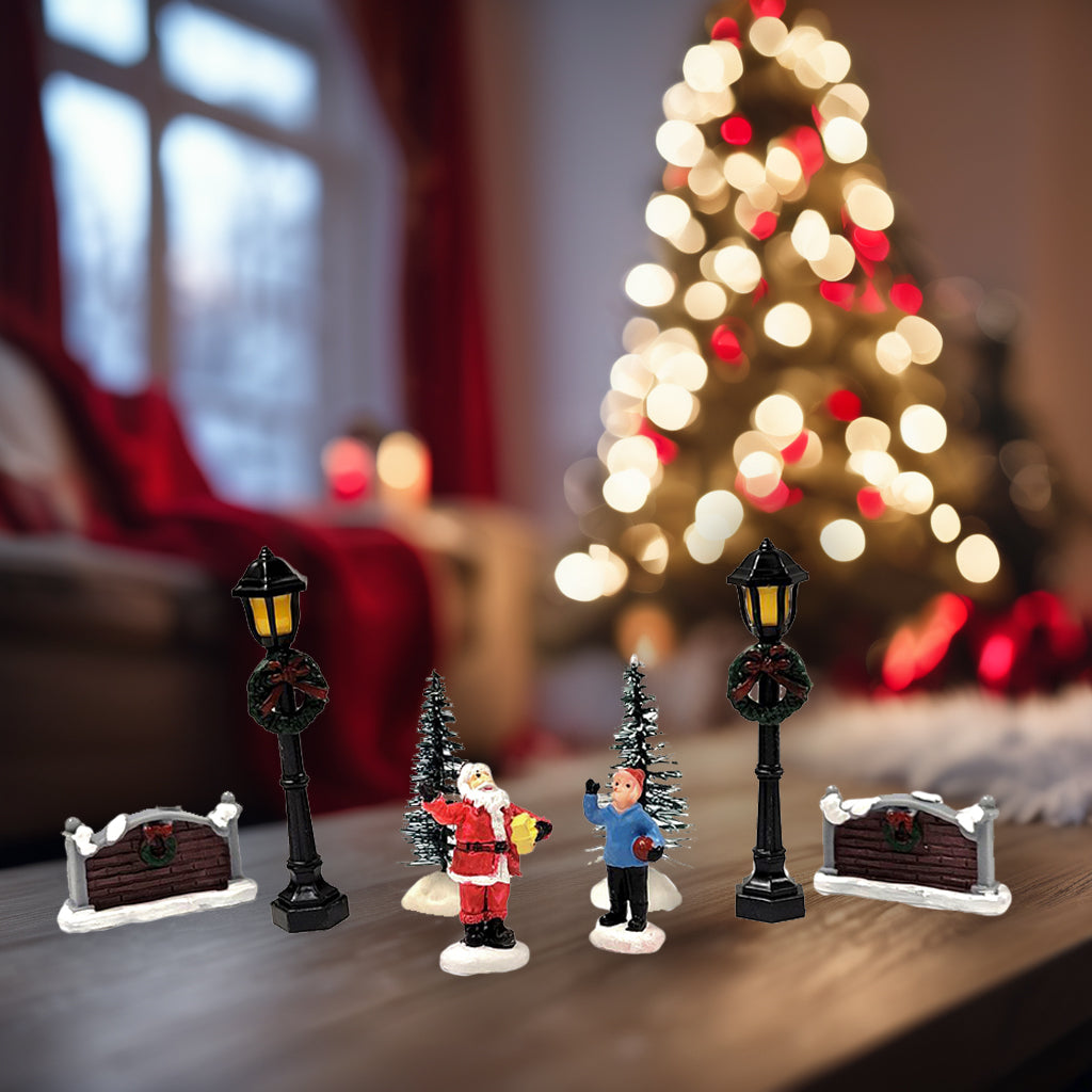 Santa Street Christmas Village Miniature by Wizardi F07N5-1C