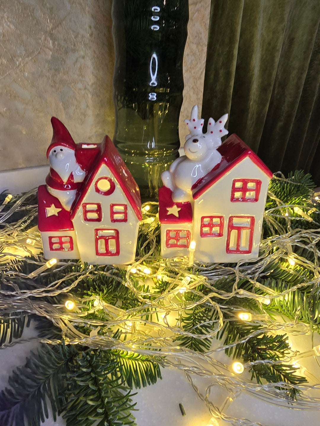 Cottage with Reindeer Christmas Ceramic Ornament by Wizardi F07N7-3