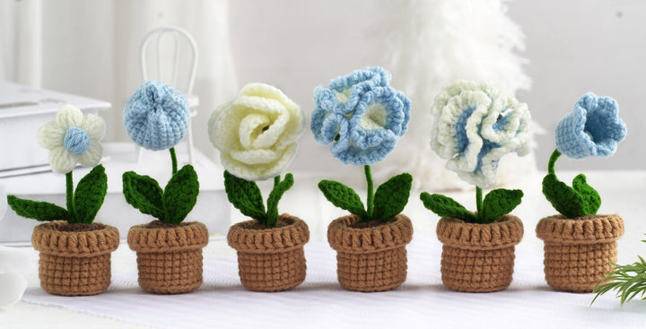 Blue and White Flowers. Potted Flower Amigurumi DIY Crochet Kit Wizardi F07N8-M20