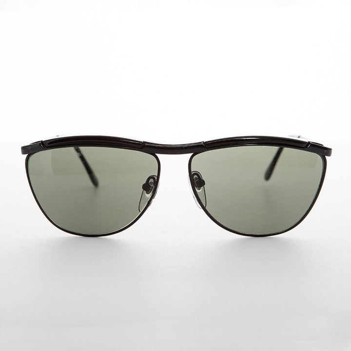 Elegant Sunglass with Rare Brow Bar Design - Fletcher