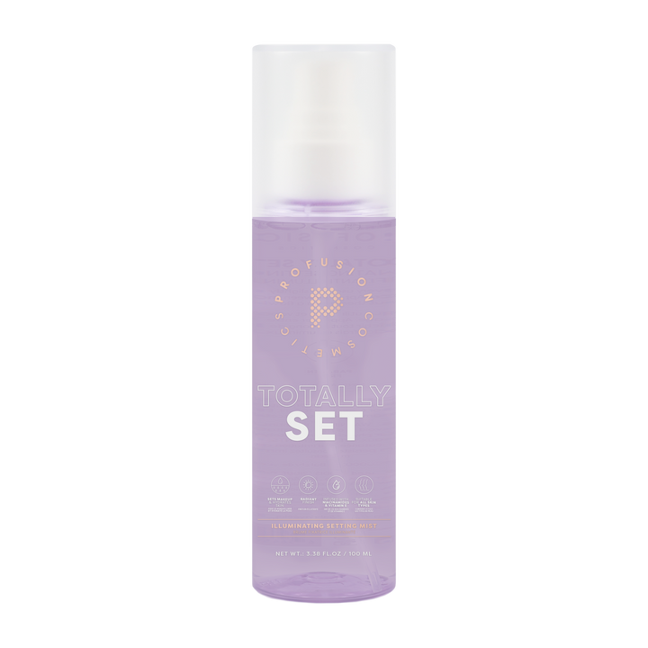 Totally Set Illuminating Setting Mist