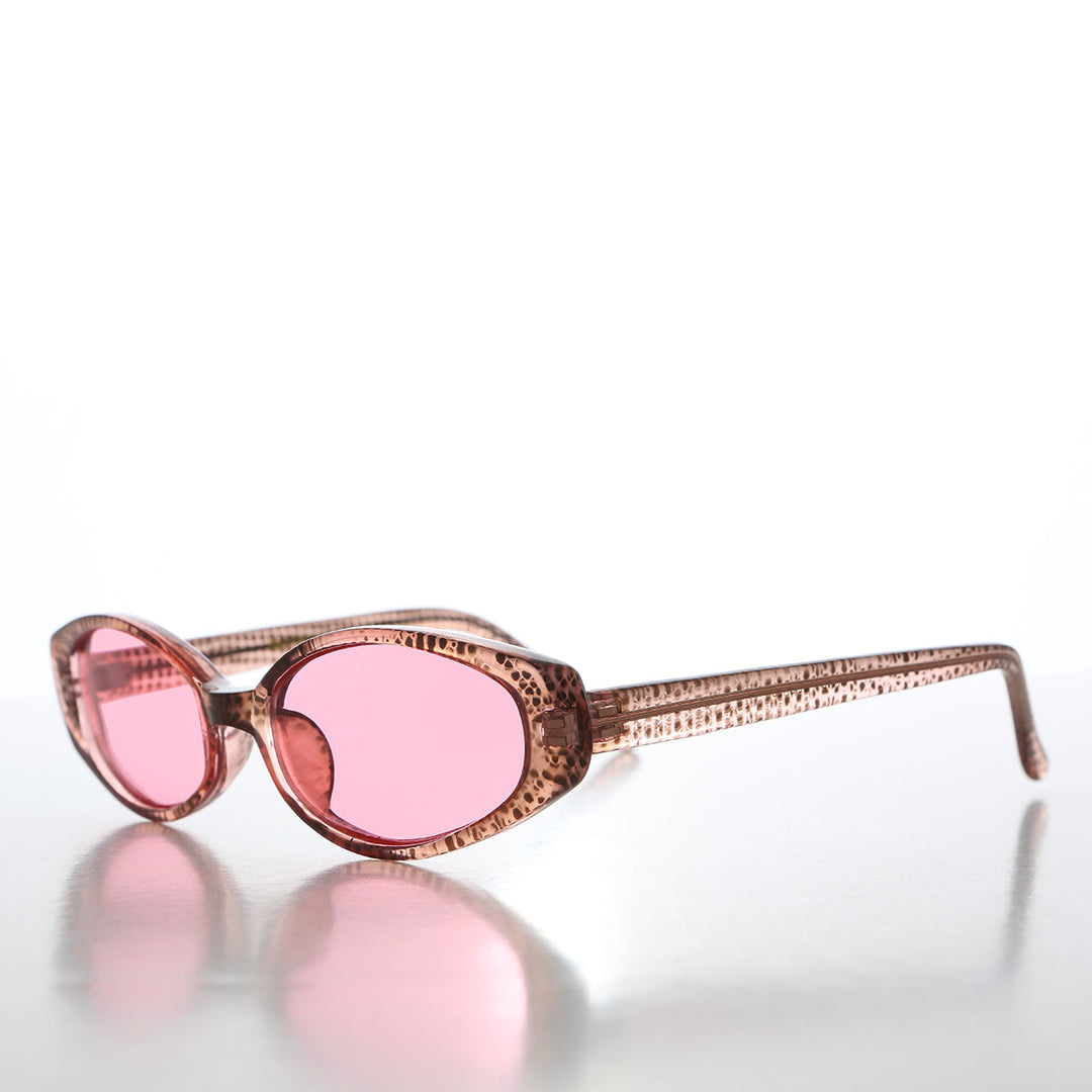 90s Oval Sunglasses with Tinted Lenses - Helena