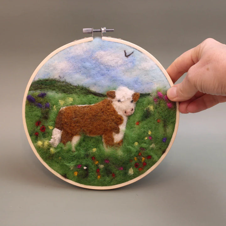 Hereford Bull Needle Felting Kit by The Makerss KT-Hereford Bull-Complete