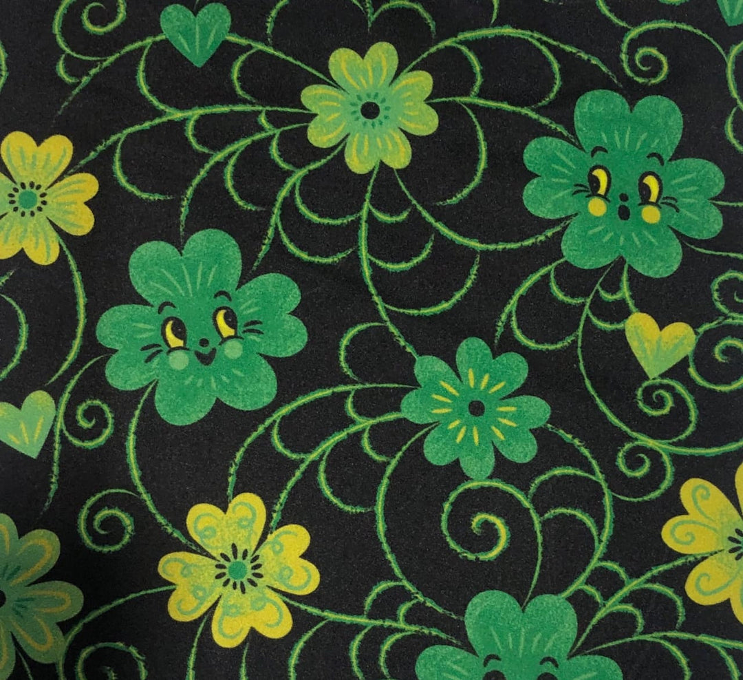 CLEARANCE Cobweb Clovers (Johanna Parker Exclusive) - High-quality Handcrafted Vibrant Leggings