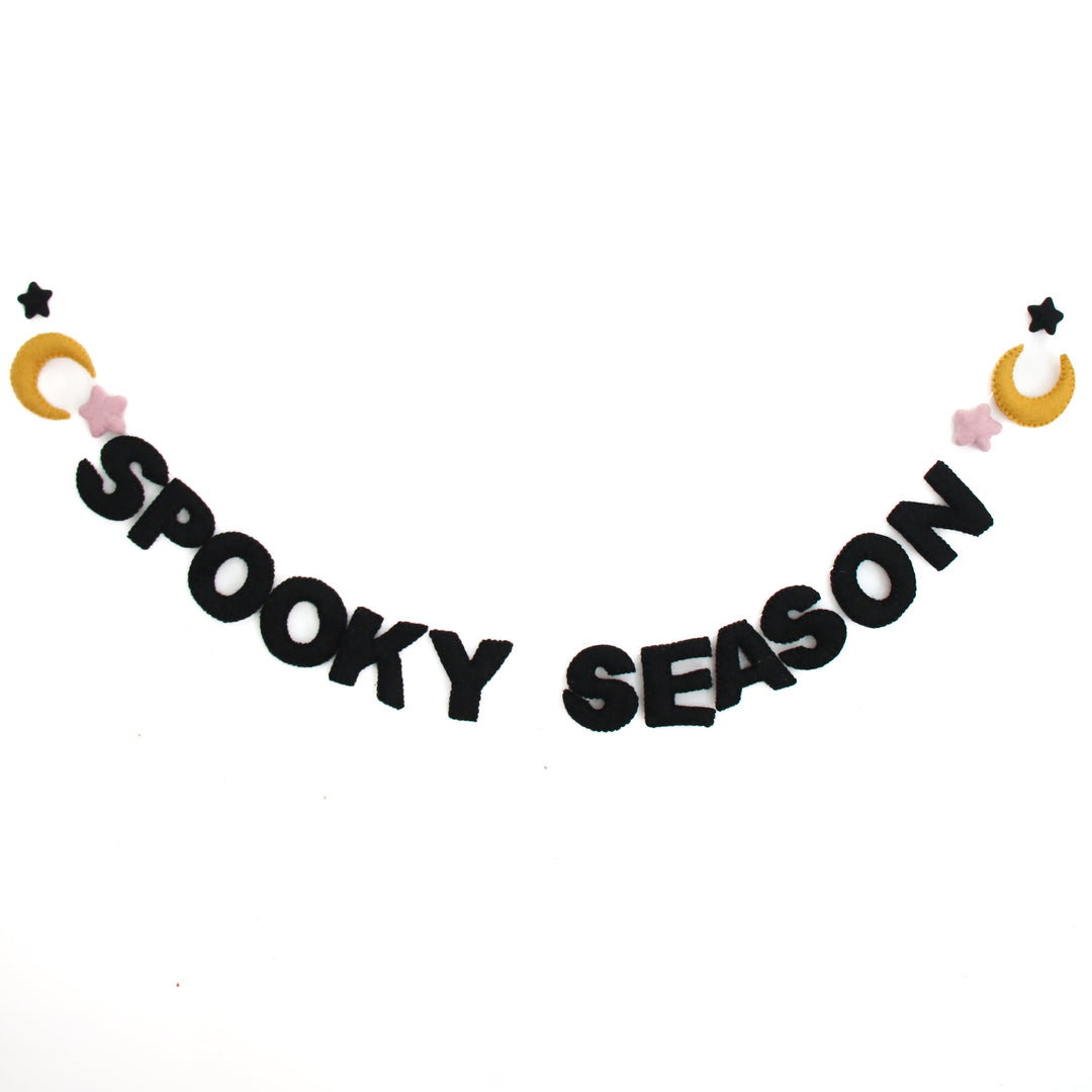 Spooky season felt garland