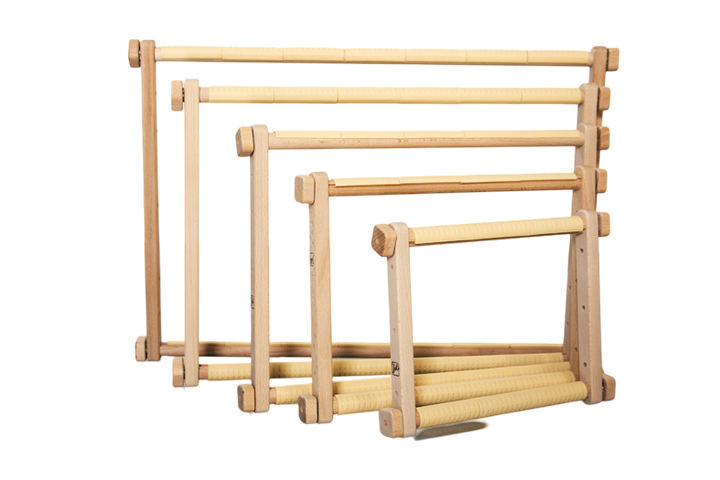 Wooden tapestry embroidery frame with clips 7,9*9,4in CSFR2024