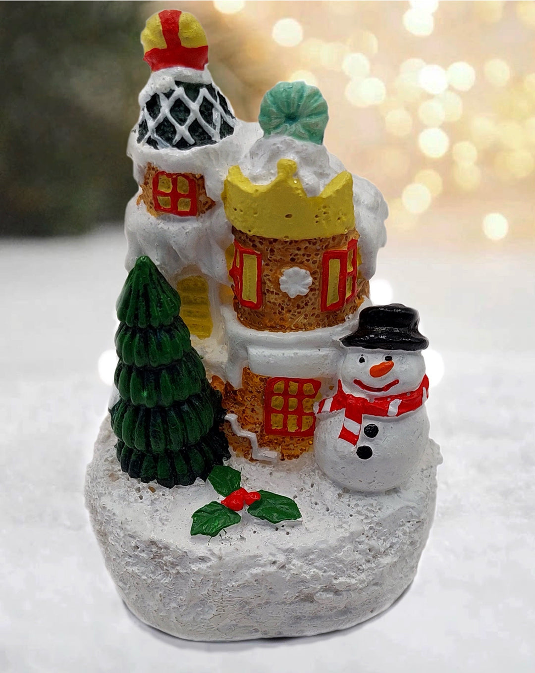Festive House with Snowman. Christmas Village Wizardi F07-N1-3-Y26B