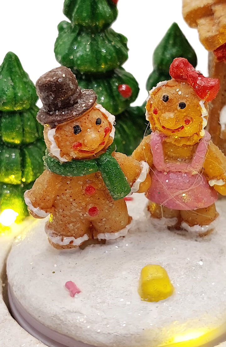 Gingerbread House. Christmas Village Wizardi F07-N1-13-2705B