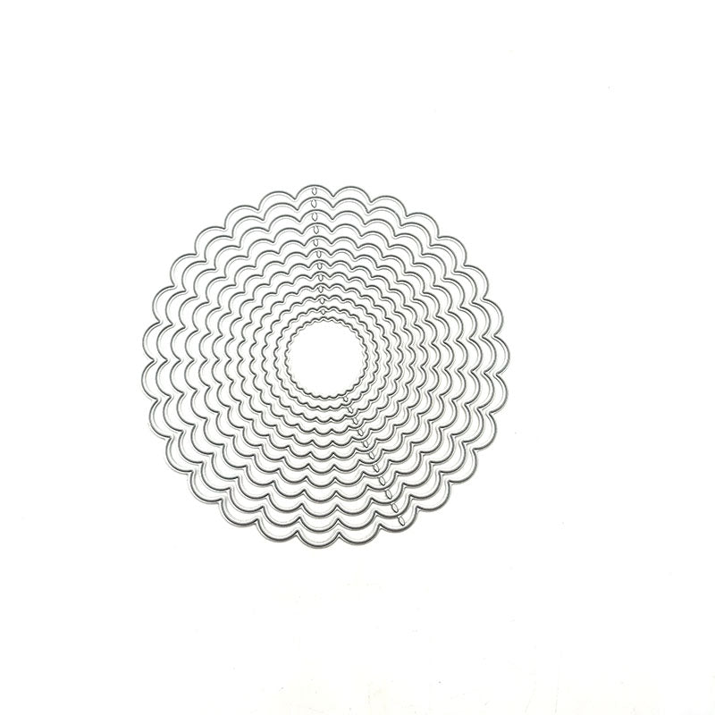 Scalloped Circle Scrapbooking Cutting Die by Wizardi QJ01