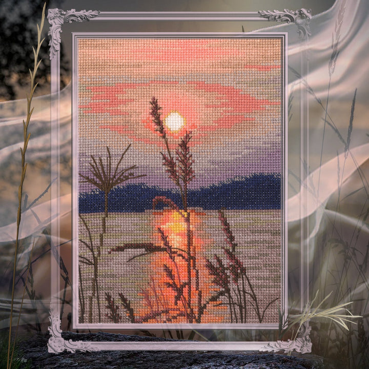 In the moment M960 Counted Cross Stitch Kit