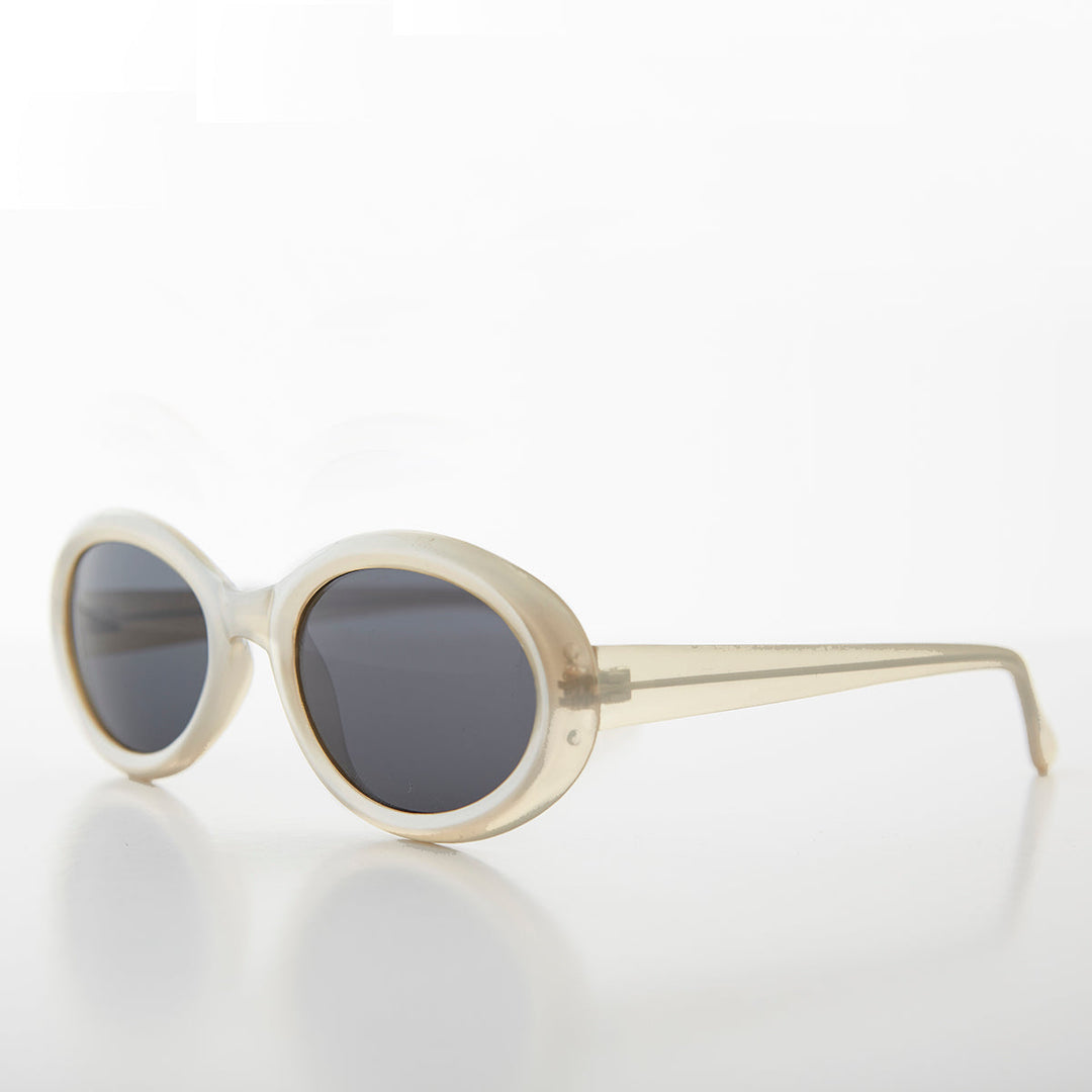 90s Oval Cat Eye Vintage Sunglass - Macie
