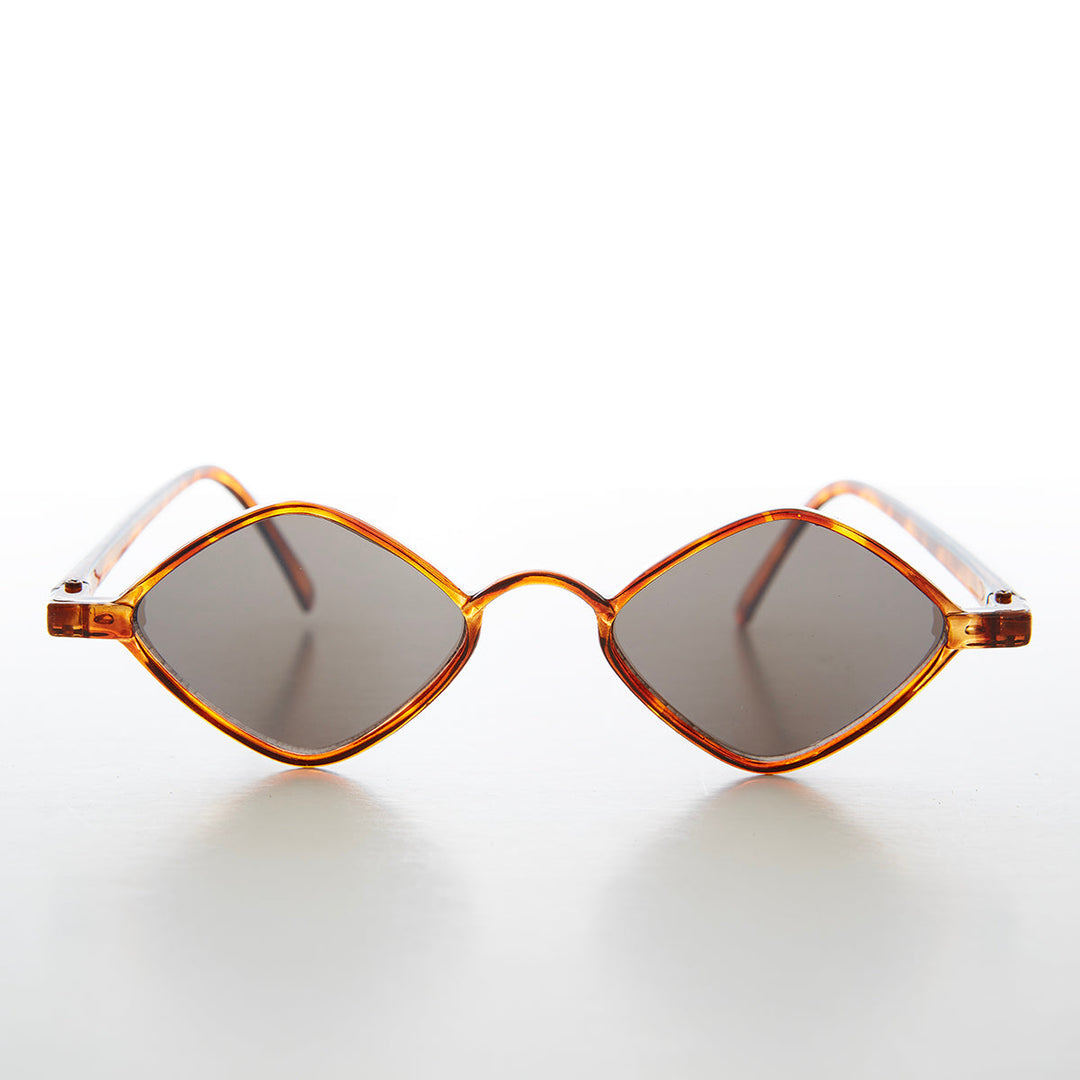 Diamond Shape Vintage Sunglasses - Marvel