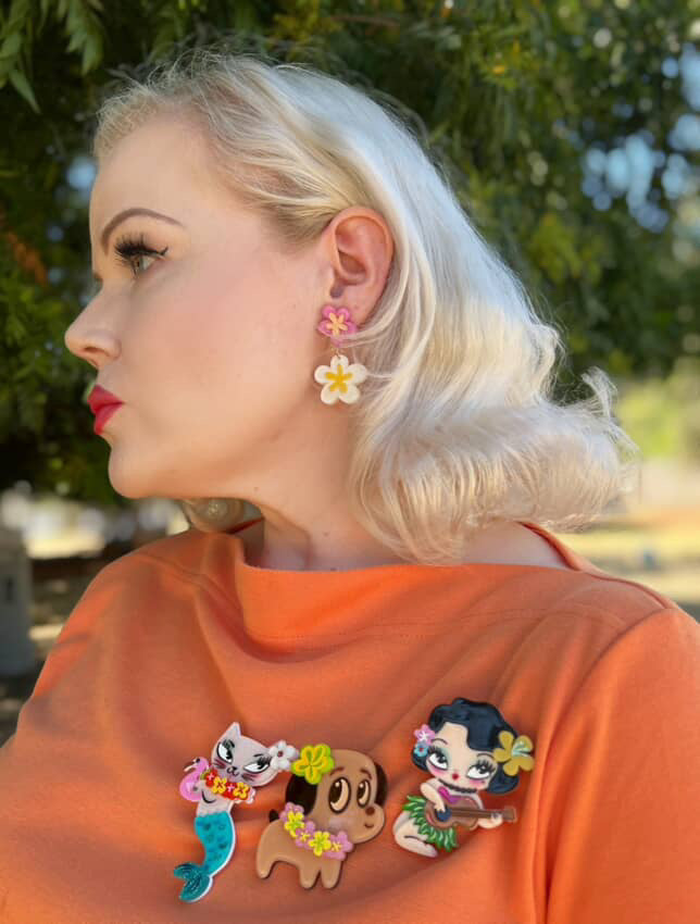 Miss fluff time oasis brooches and earrings