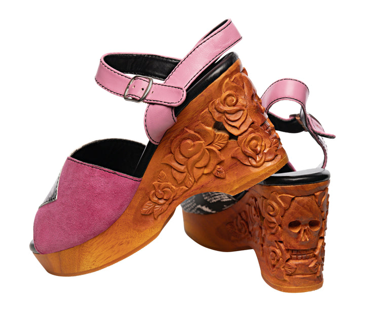 the Momento Mori - in Electric Pink with Black and White Snake on Natural base