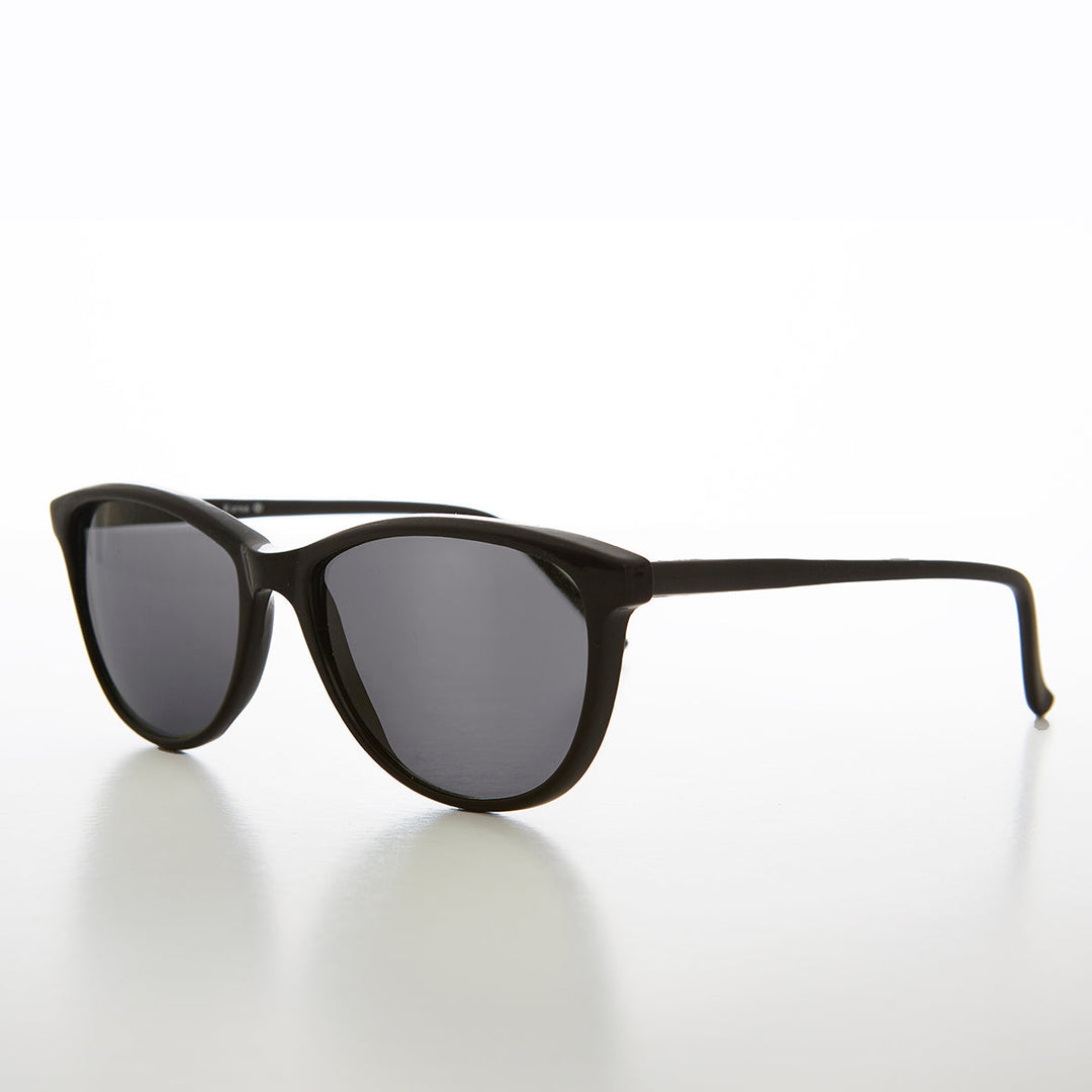 Classic Rounded Square Vintage Sunglass - Peppy