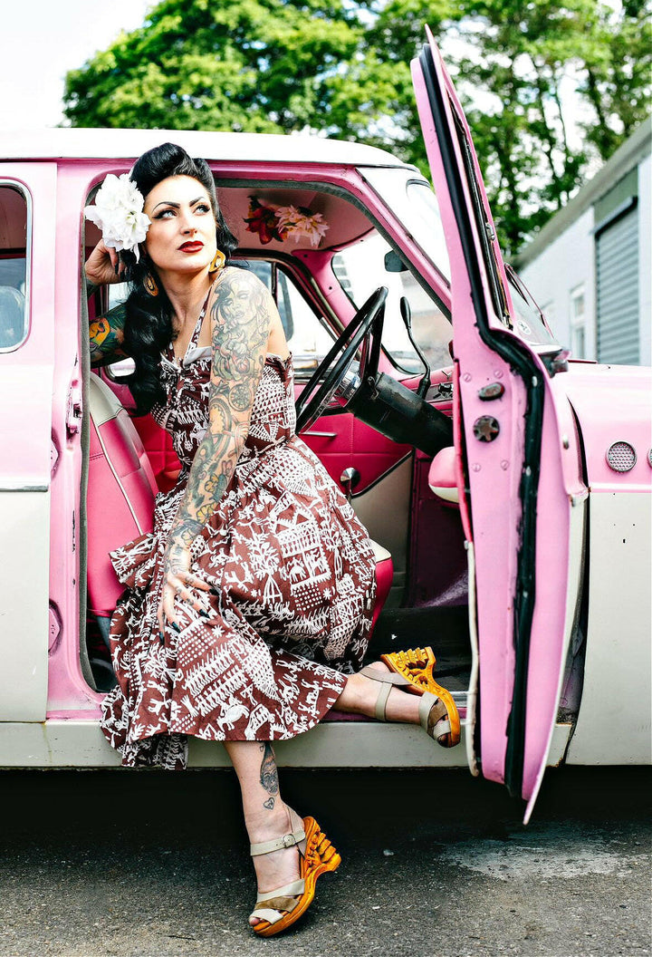 the Pagoda - in Fawn