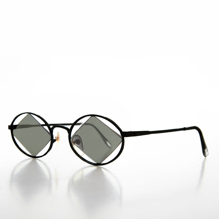 Geometric Floating Diamond Vintage 90s Sunglass - Rashid