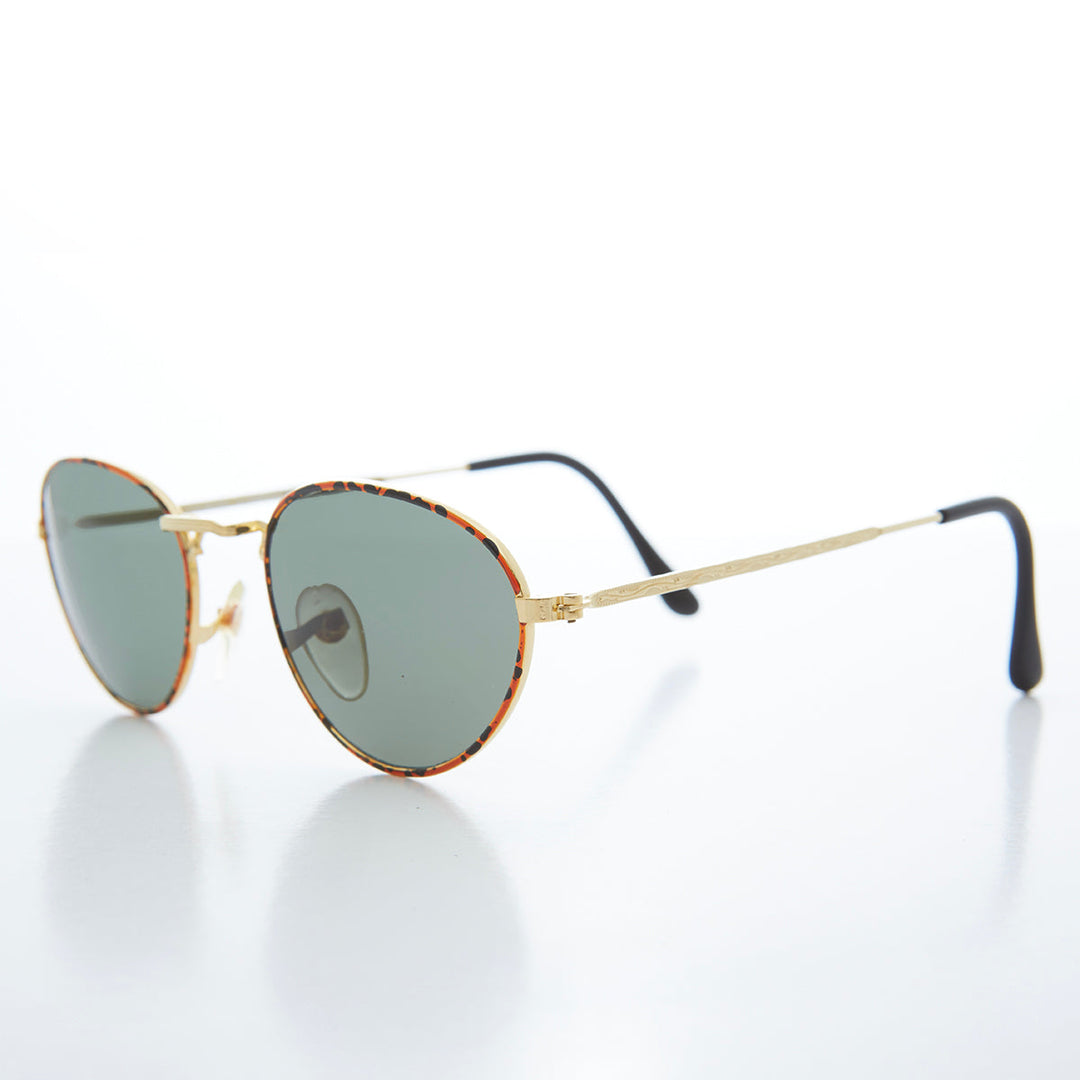 Oval Gold Vintage Sunglasses - Reggie
