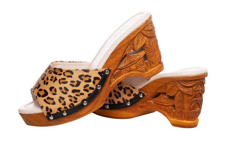 Souvenir/without Ankle Strap - in Leopard Fur