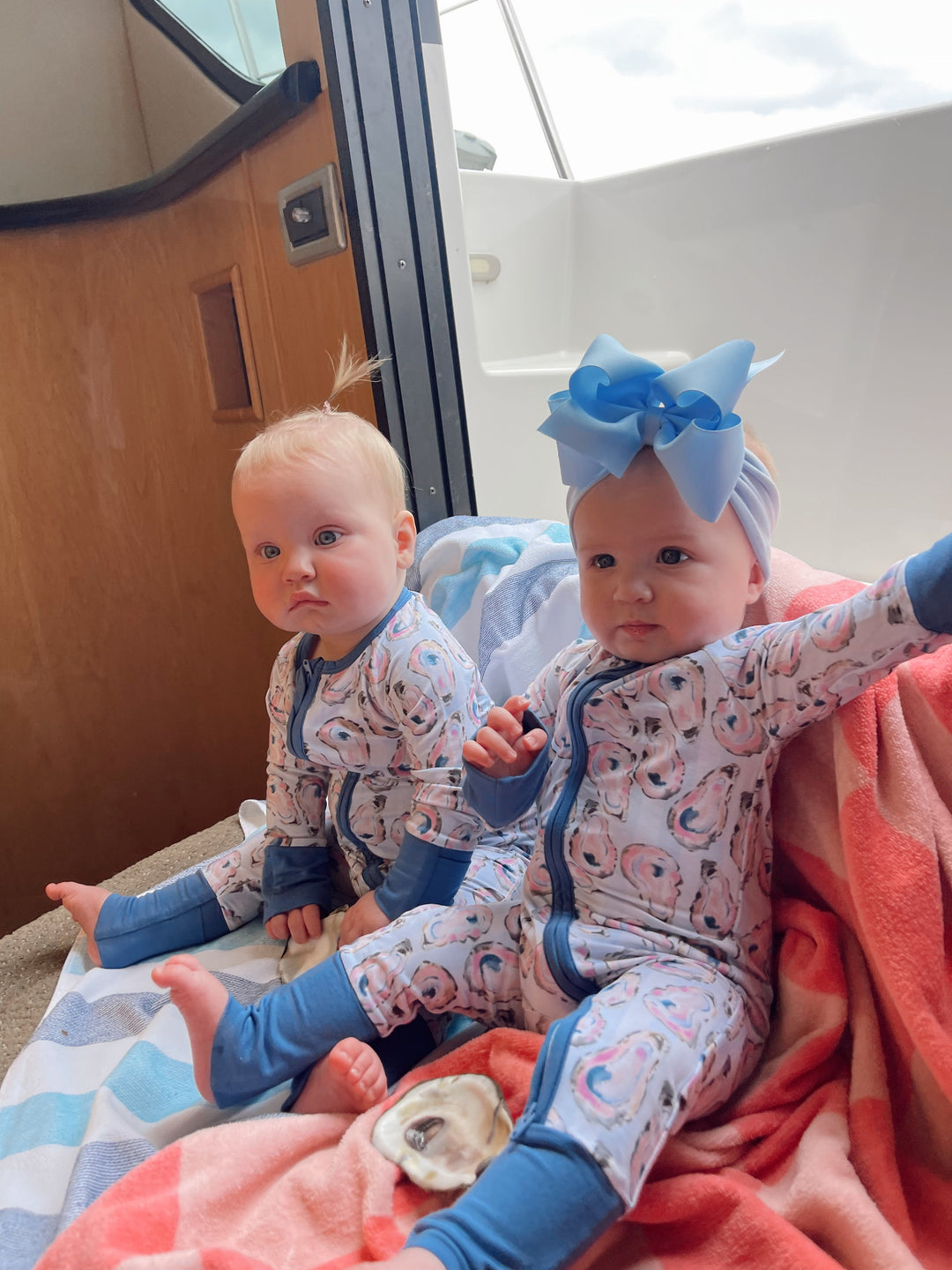 Blue Oysters - Bamboo Sleeper