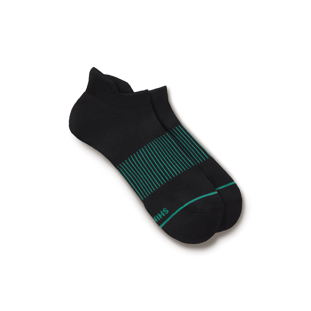 The Threat Level Midnight | Black Stay Weird Heel Hammock™ Ankle Socks