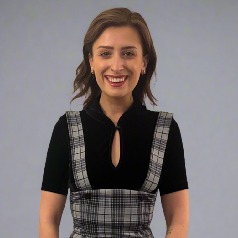 Keynote Vintage-Inspired Blouse in Velvet