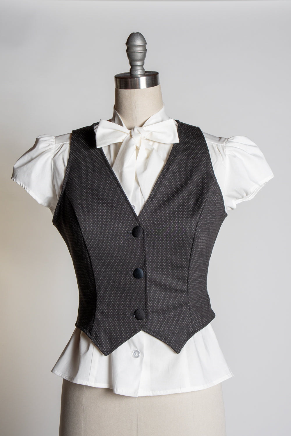 Veronica Vest - Black & Grey Pindot