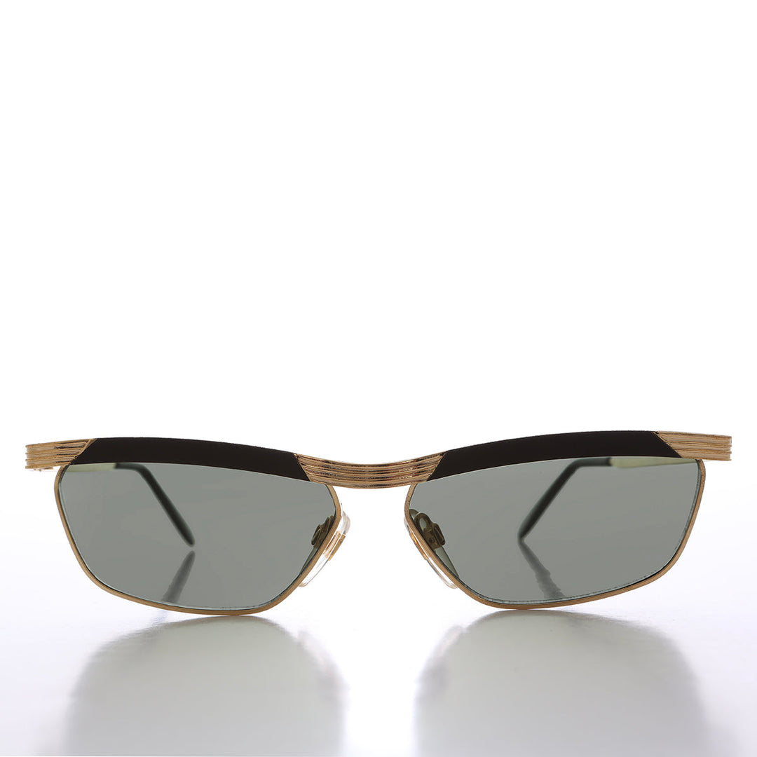 90s Curved Gold Black Frame - Yara