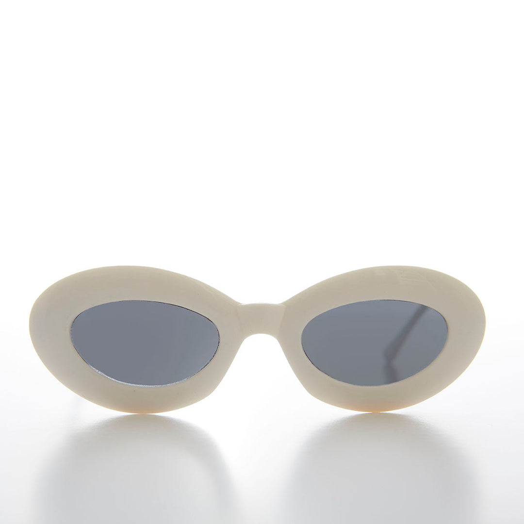 Chunky Retro 60s Cat Eye Vintage Sunglass - Zana