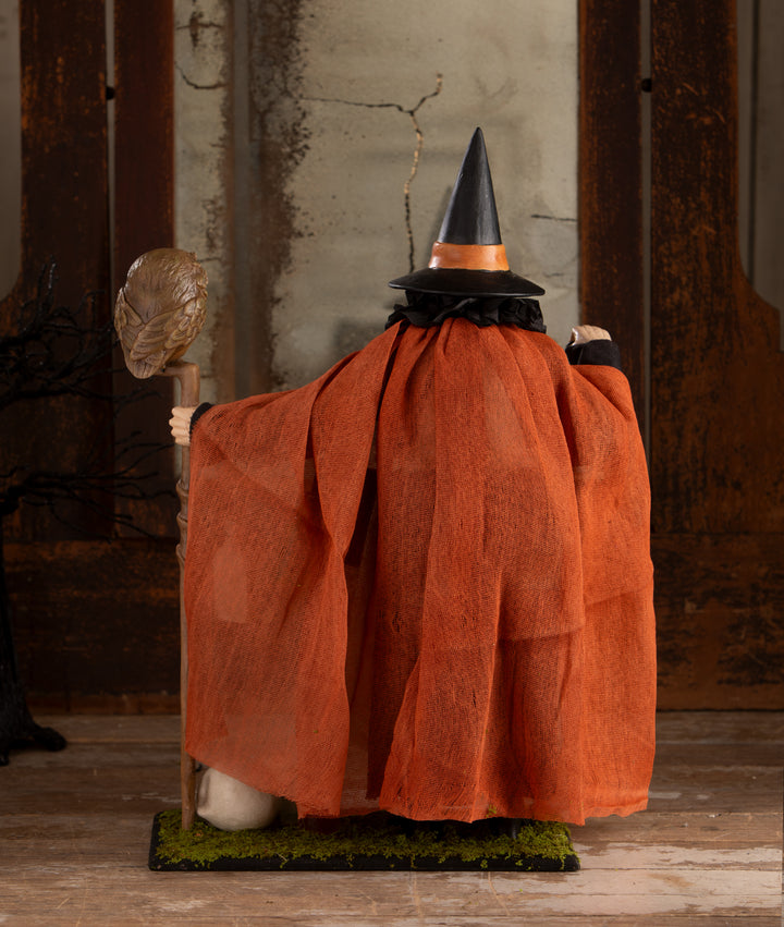 Potion Peddler Zelda Witch by Bethany Lowe Designs, image 2