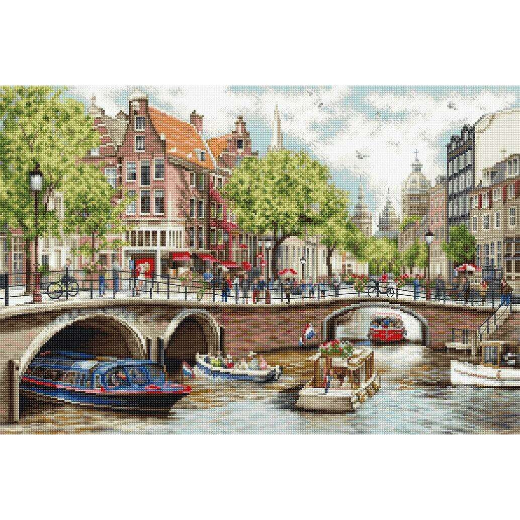 Amsterdam BU5005L Counted Cross-Stitch Kit