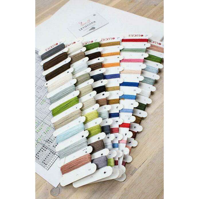 Amsterdam BU5005L Counted Cross-Stitch Kit