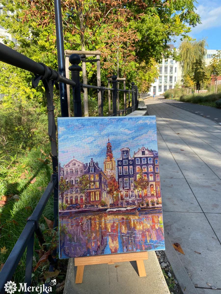 Amsterdam K-232 Counted Cross-Stitch Kit