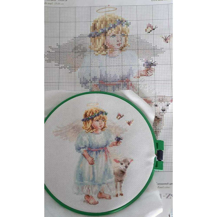 Angel 0-202 Counted Cross-Stitch Kit