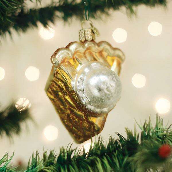 Old World Christmas Apple Pie a la Mode Blown Glass Ornament