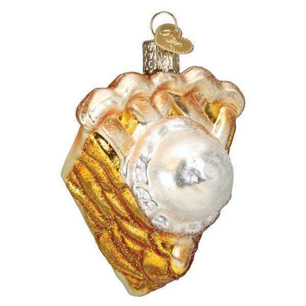 Old World Christmas Apple Pie a la Mode Blown Glass Ornament