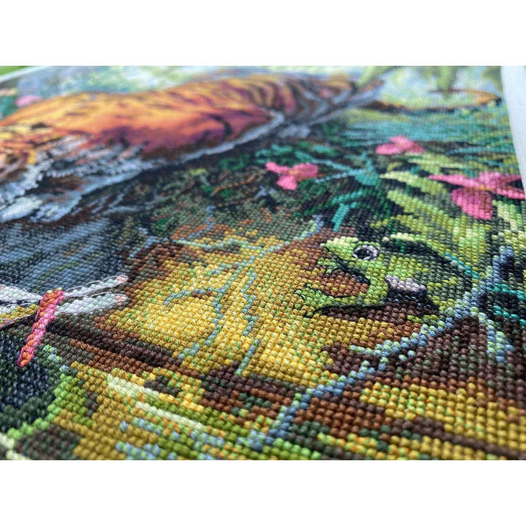 Aurora's Garden K-209 Counted Cross-Stitch Kit