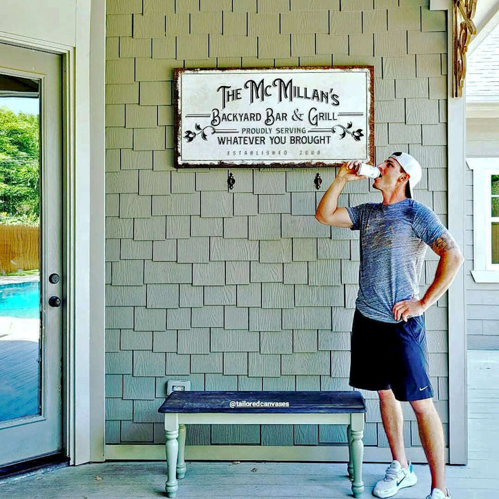 Backyard Bar & Grill Sign