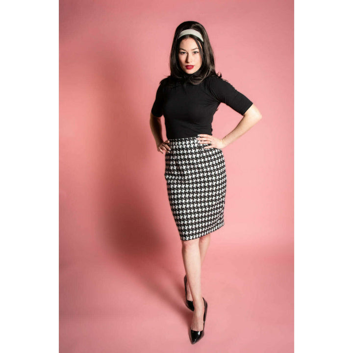 Basic Pencil Skirt- Houndstooth
