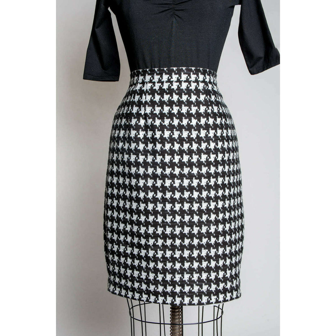 Basic Pencil Skirt- Houndstooth