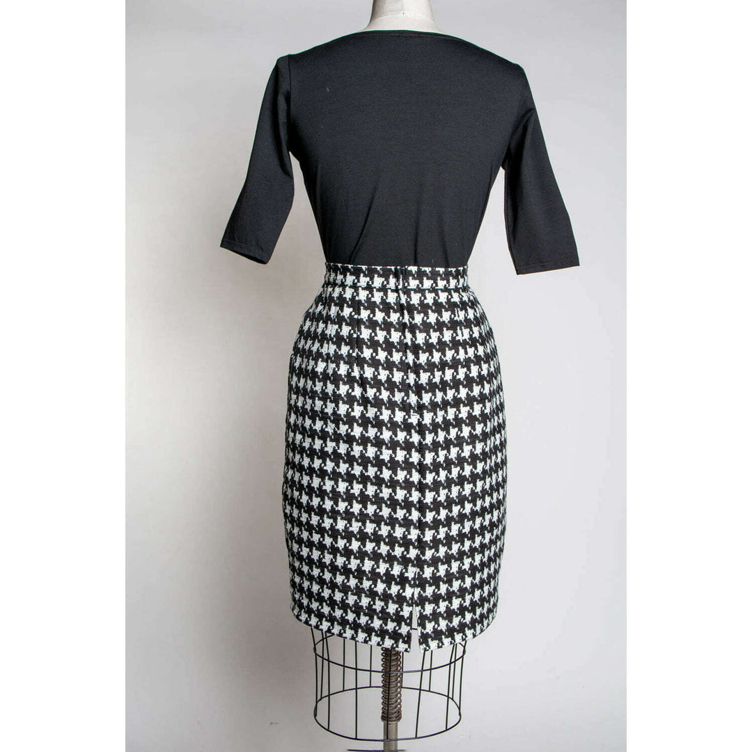 Basic Pencil Skirt- Houndstooth