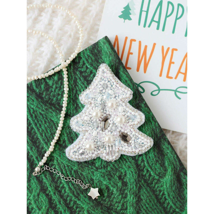 Bead Embroidery Decoration Kit  - White spruce AD-209