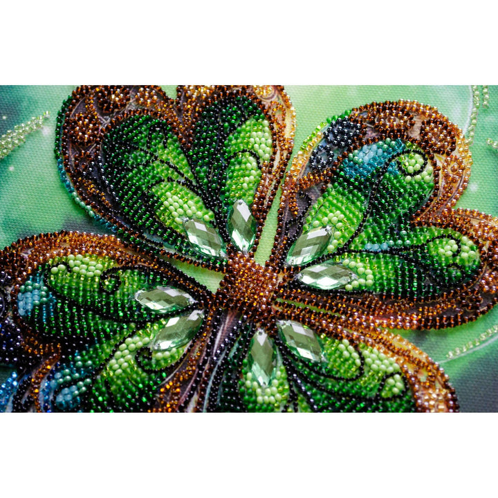 Bead Embroidery Kit - A legend of success AB-929