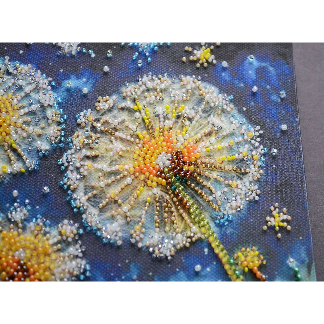 Bead Embroidery Kit - Give your dream to the wind AB-931