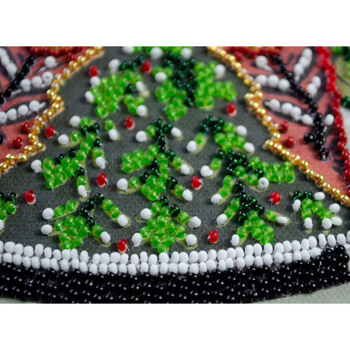Bead embroidery kit - Guardian of the Christmas Miracle AMB-114