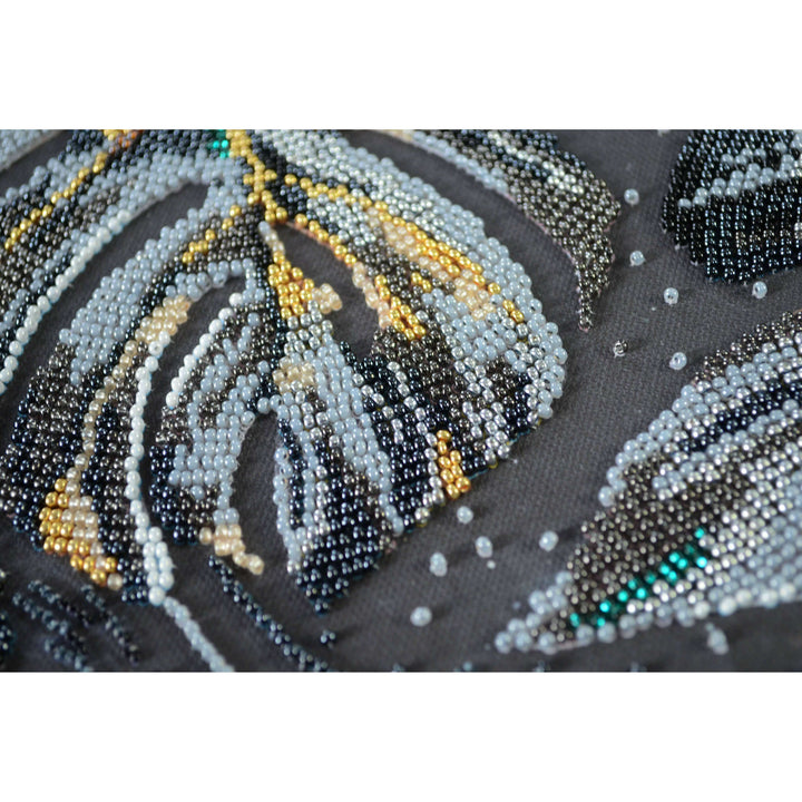 Bead Embroidery Kit - Lurking AB-937