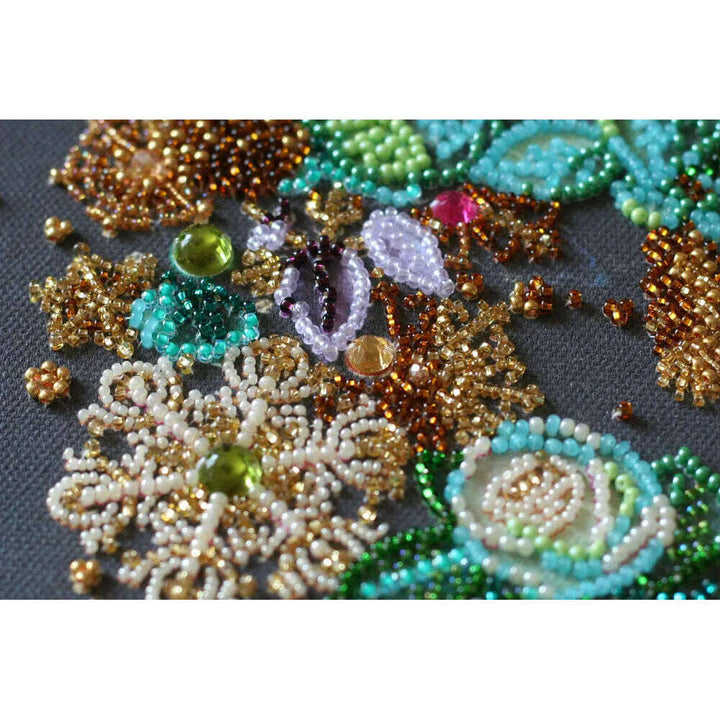 Bead Embroidery Kit - New year wreath AB-828