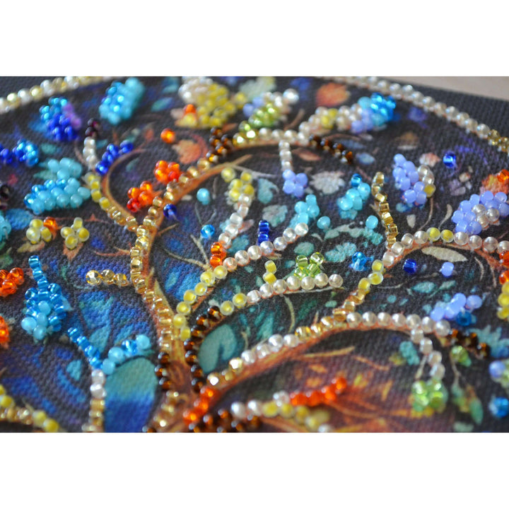 Bead embroidery kit - The color of life AM-252