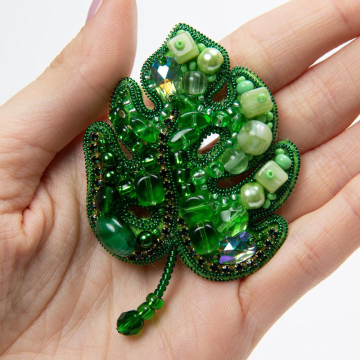 Beadwork kit for creating brooch Crystal Art Monstera BP-345C