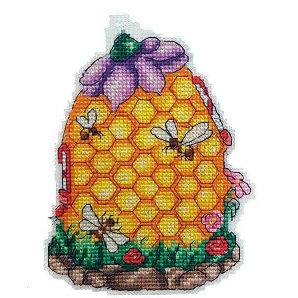 Beehive house  Counted cross stitch kit 8050A